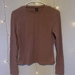 Dusty pink solid fitted tee